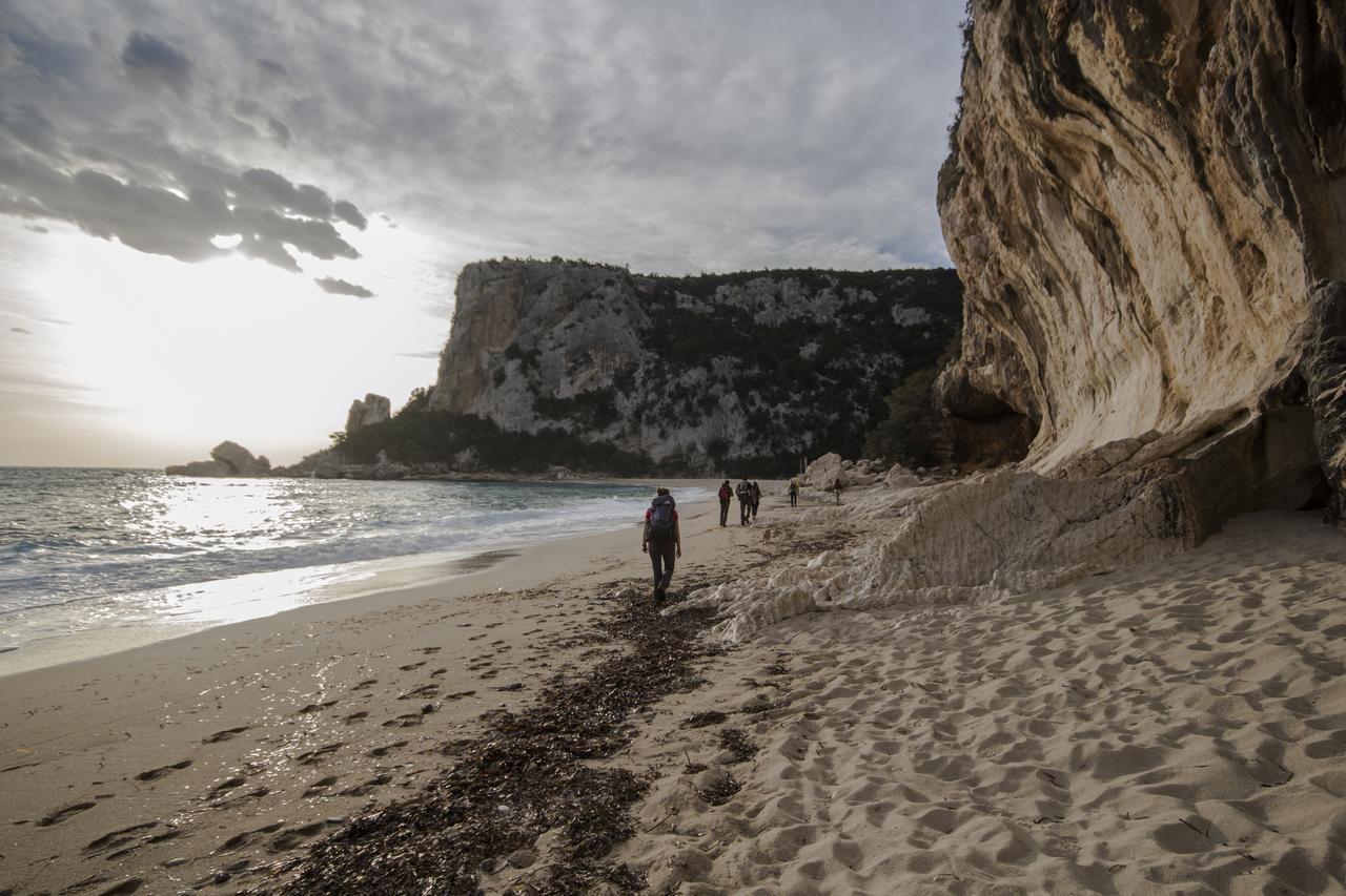 Hostel Sardinia Куарту-Сант'Элена Экстерьер фото